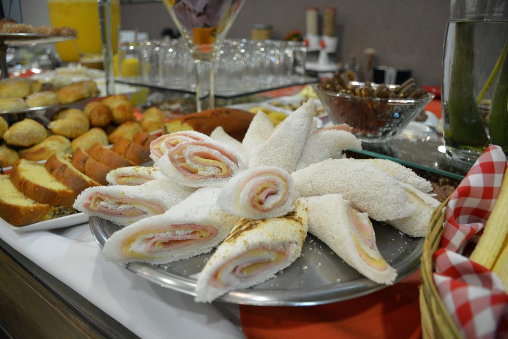 Hotel Maione Goiânia Zewnętrze zdjęcie